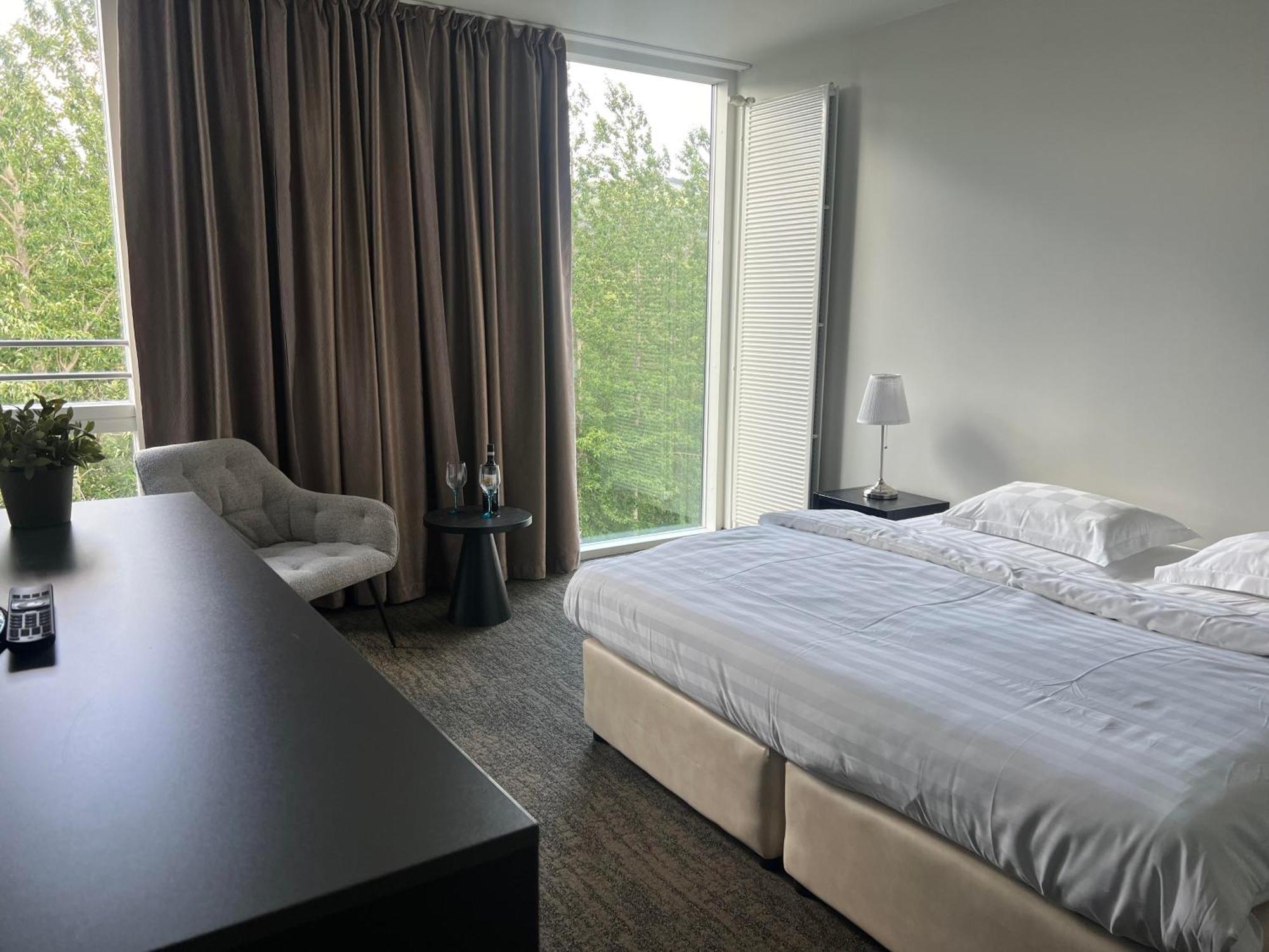 Hotel Bifroest Zewnętrze zdjęcie